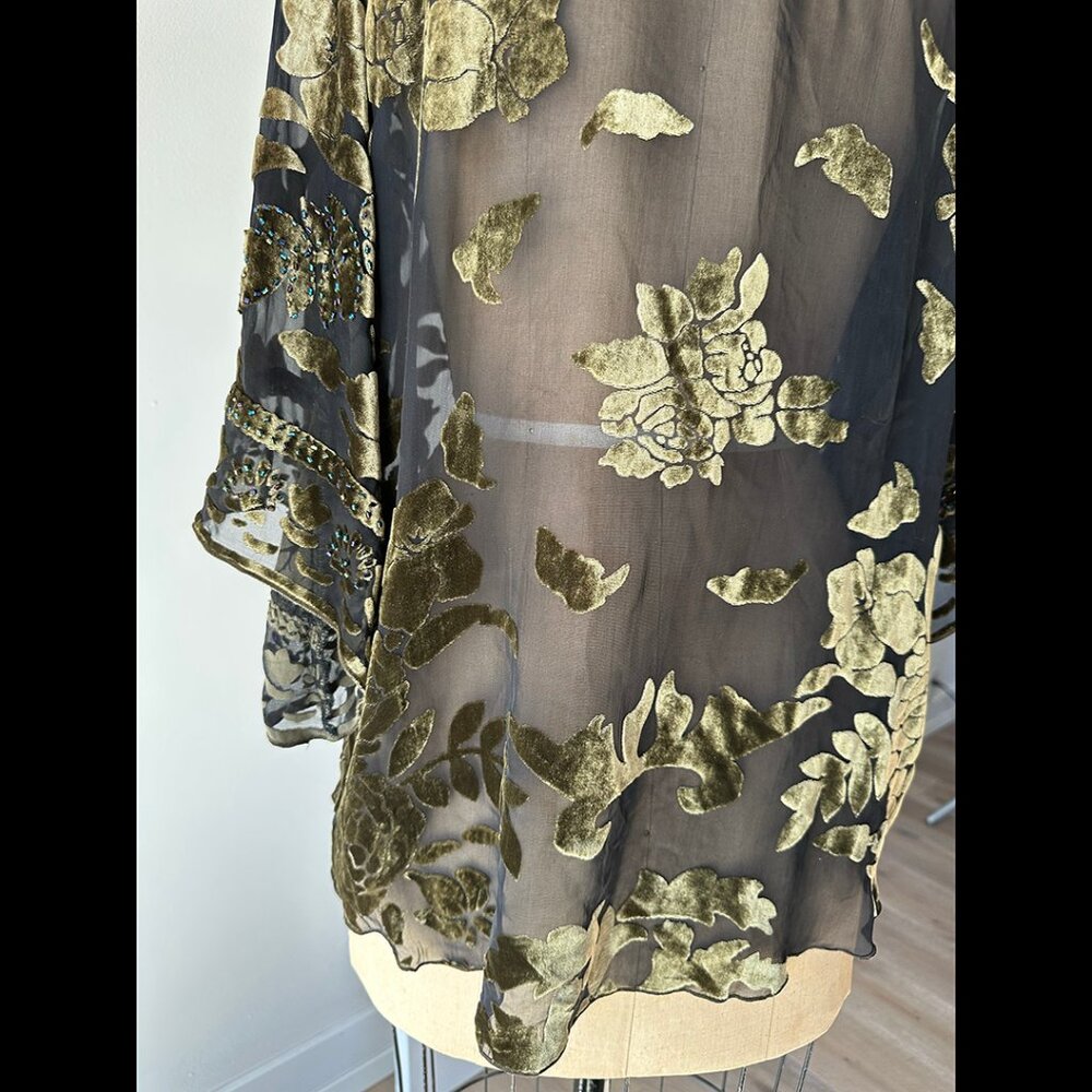 HALE BOB cut velvet sheer top - Picture 11 of 11